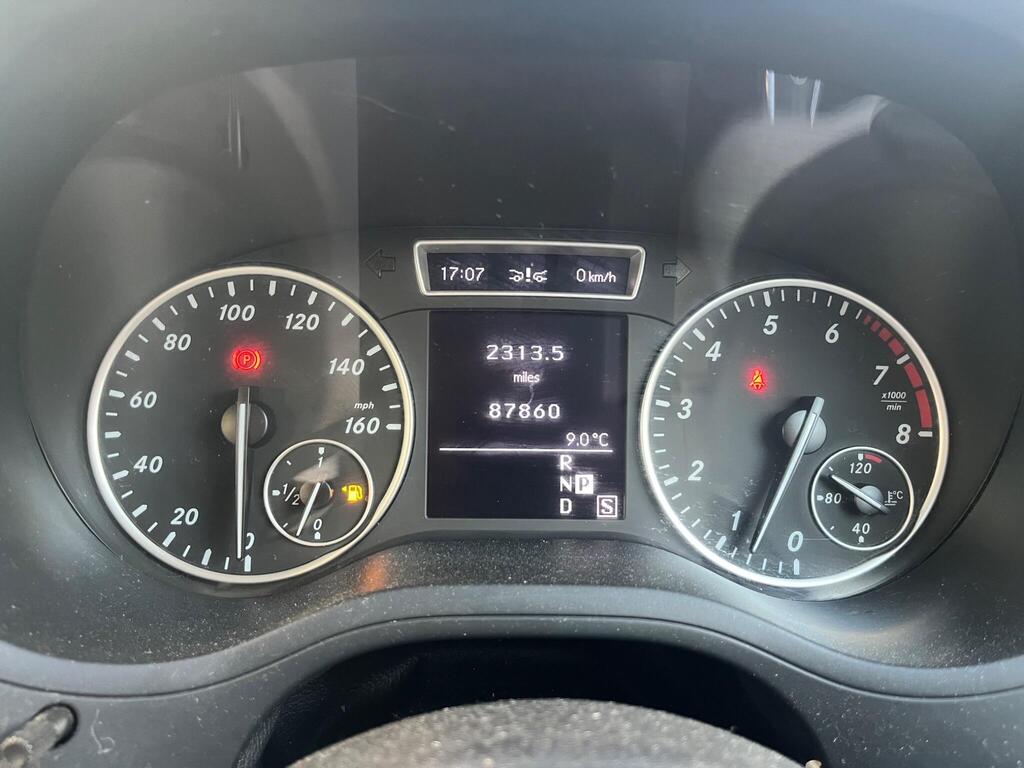 Mercedes-Benz B Class 71
