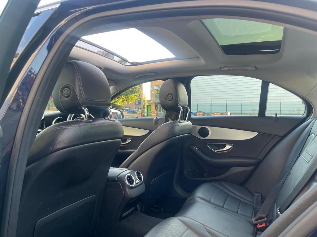 Mercedes-Benz C Class 52
