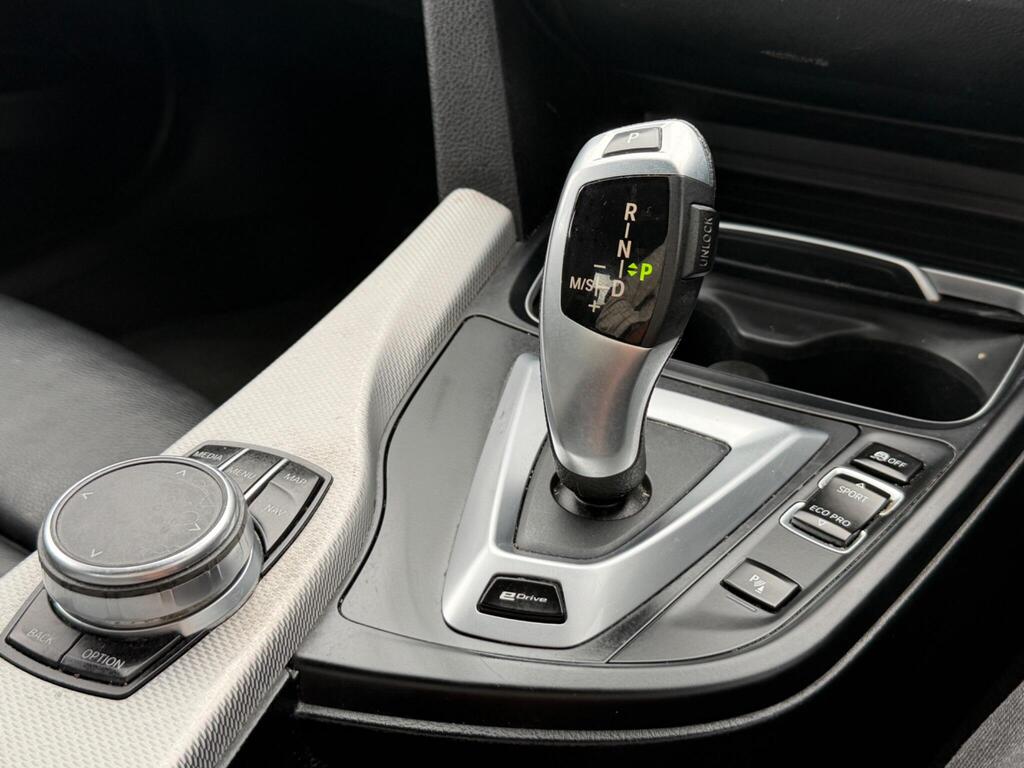 BMW 3 Series 18