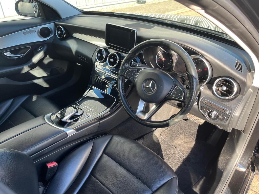 Mercedes-Benz C Class 23