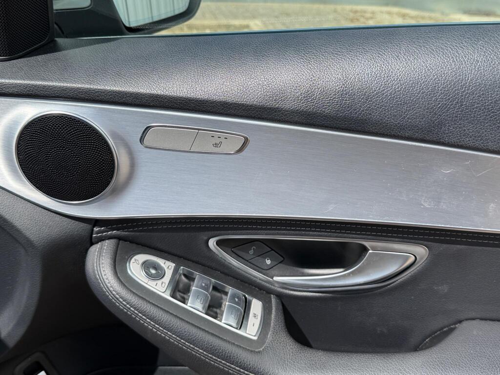 Mercedes-Benz C Class 58