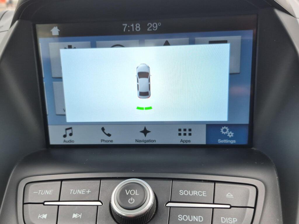 Ford C-Max 34