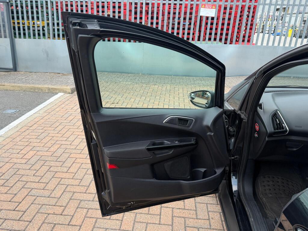 Ford B-Max 29