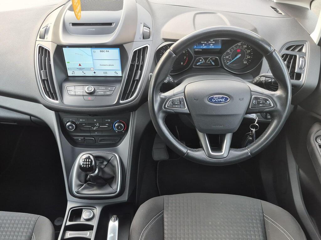Ford C-Max 9