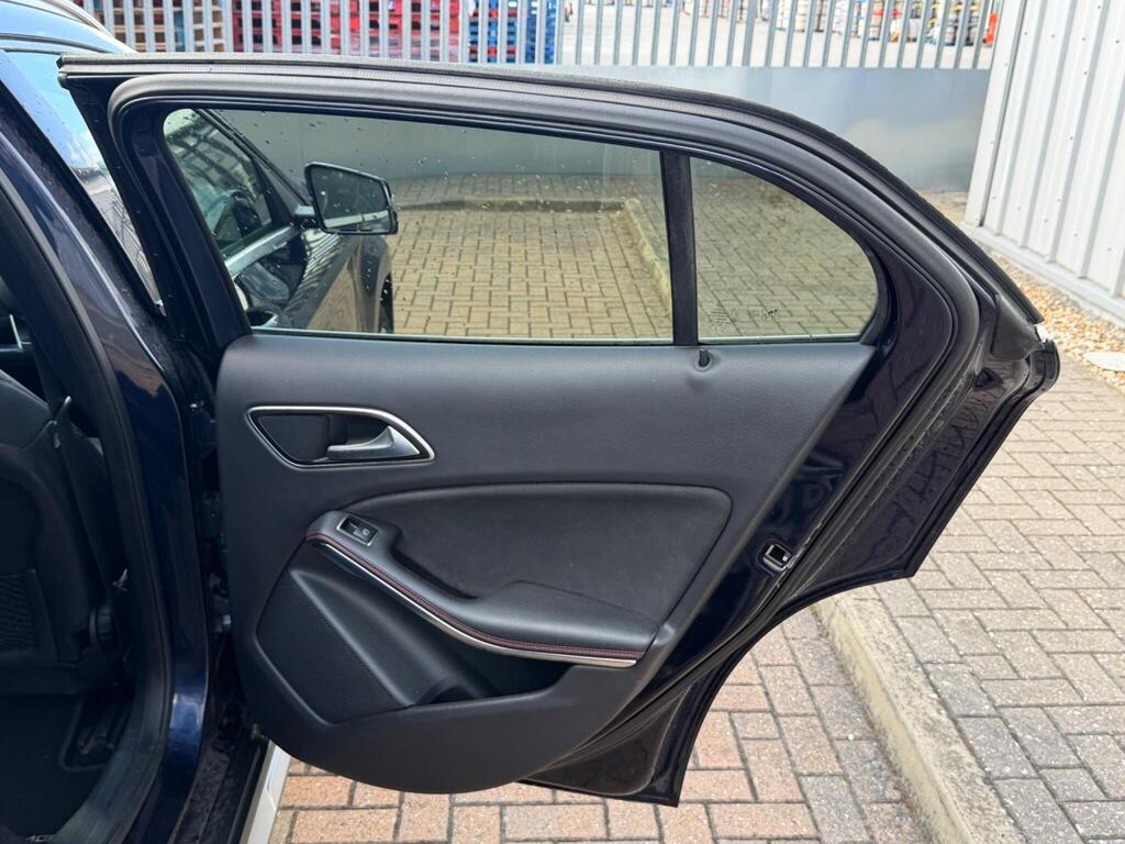 Mercedes-Benz GLA 34