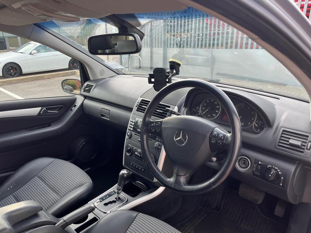 Mercedes-Benz A Class 18