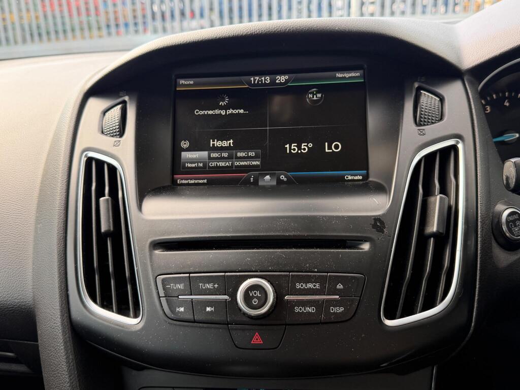 Ford Focus 49
