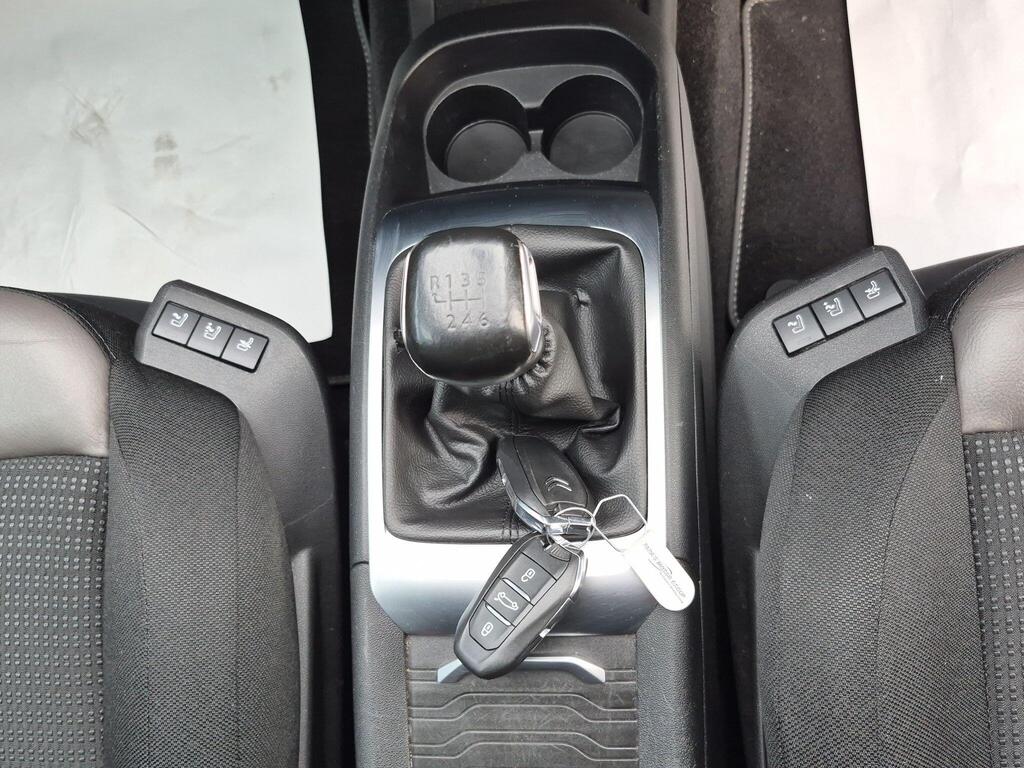 Citroen Grand C4 SpaceTourer 9