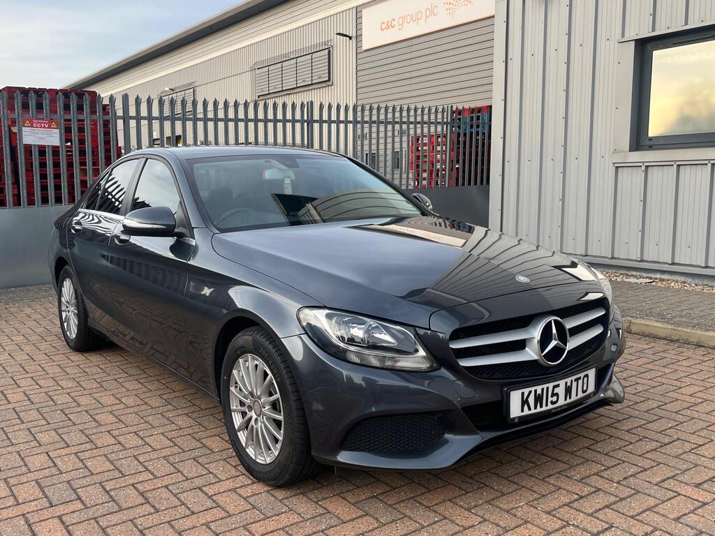 Mercedes-Benz C Class 3