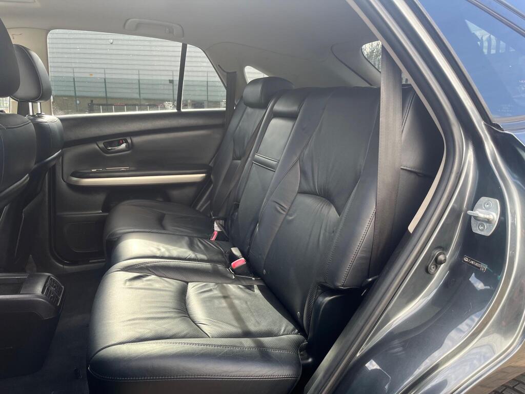 Lexus RX 47