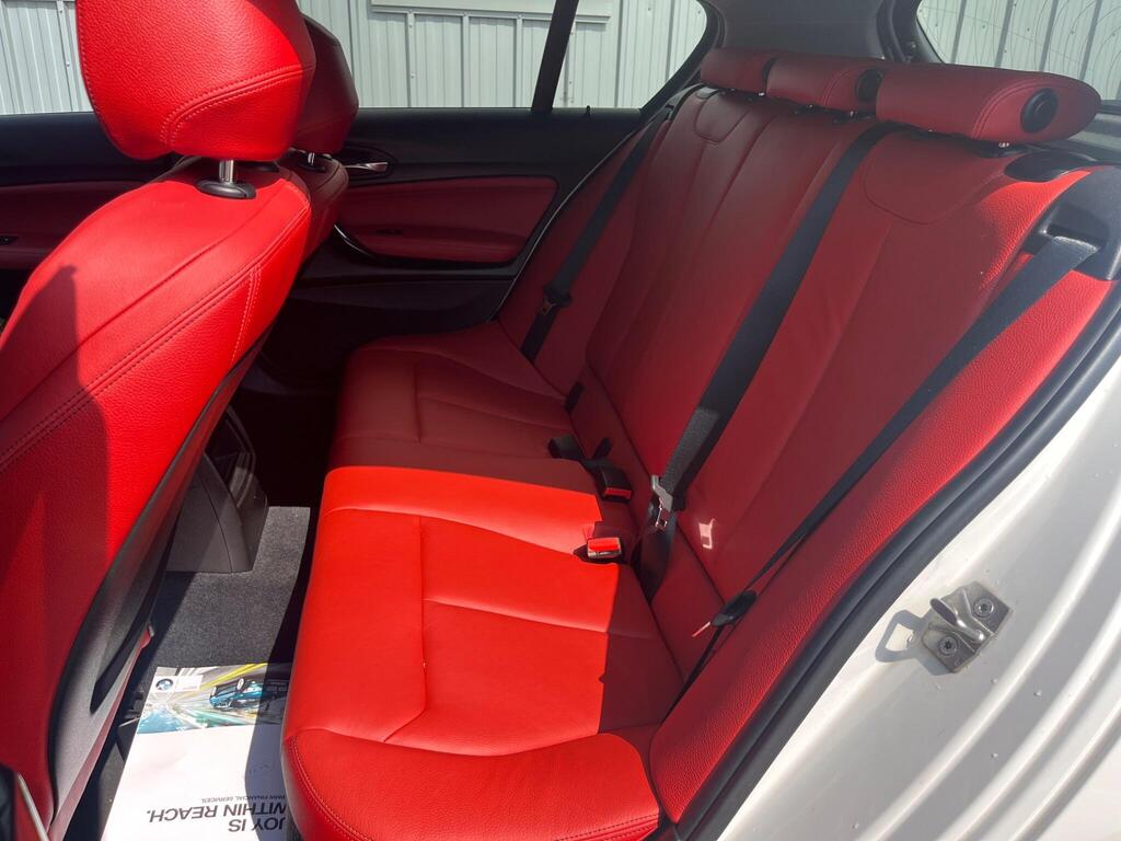 BMW 1 Series 32