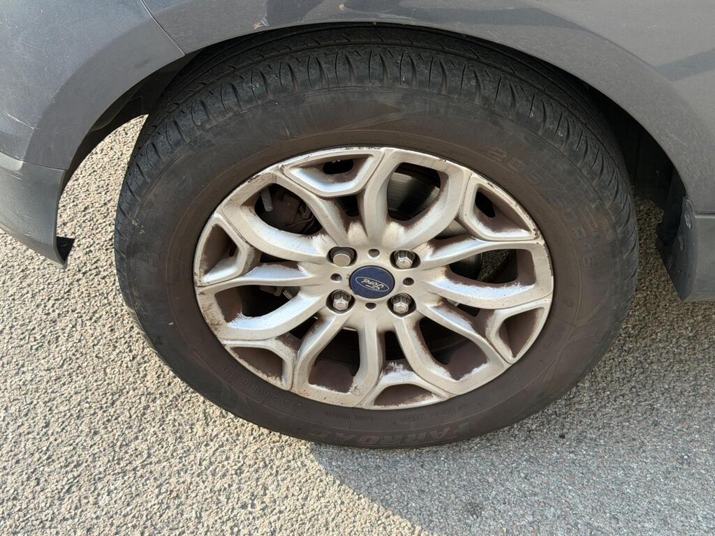 Ford EcoSport 33
