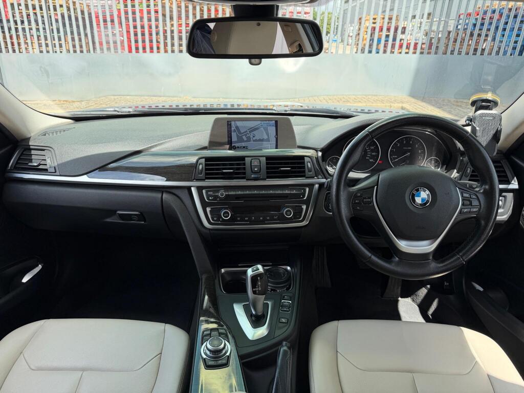 BMW 3 Series 16