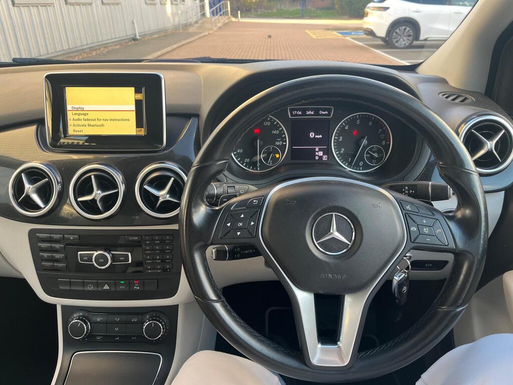 Mercedes-Benz B Class 74