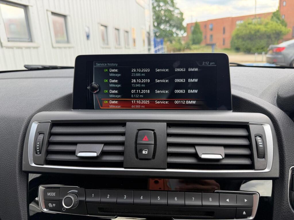 BMW 1 Series 52
