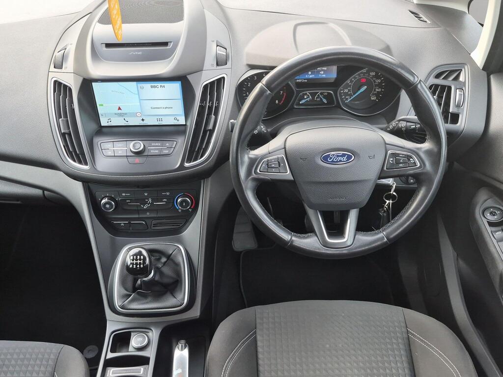 Ford C-Max 11