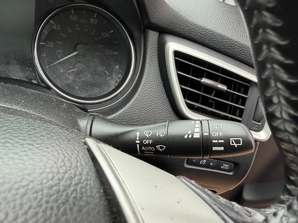 Nissan Qashqai 25