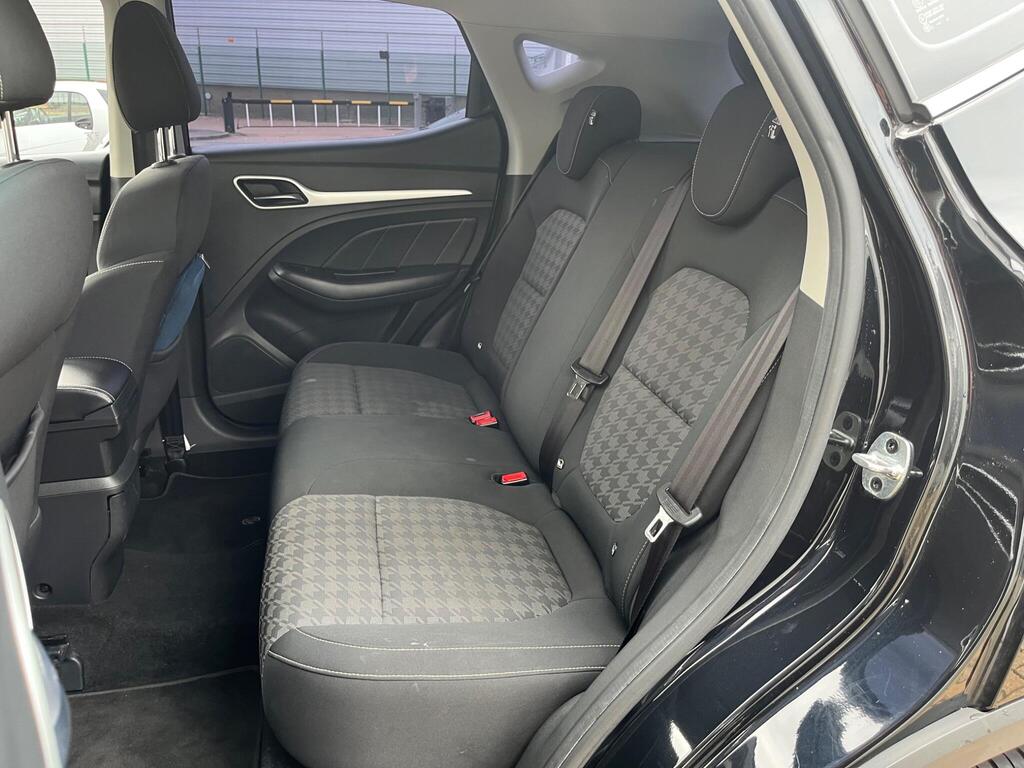 MG MG ZS 53