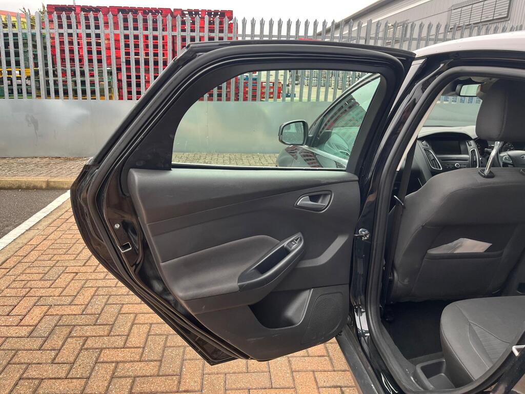 Ford Focus 51