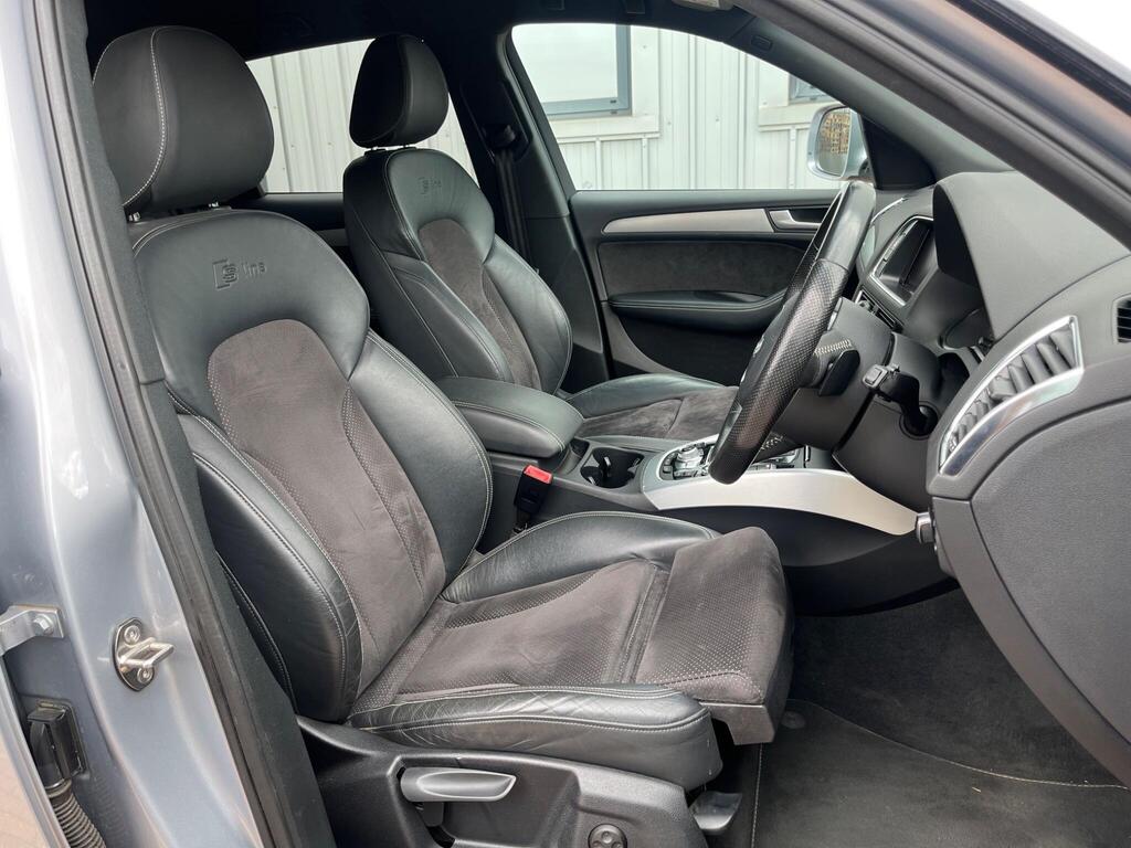 Audi Q5 24