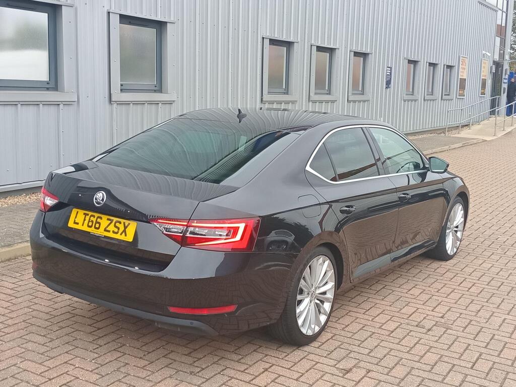 Skoda Superb 17