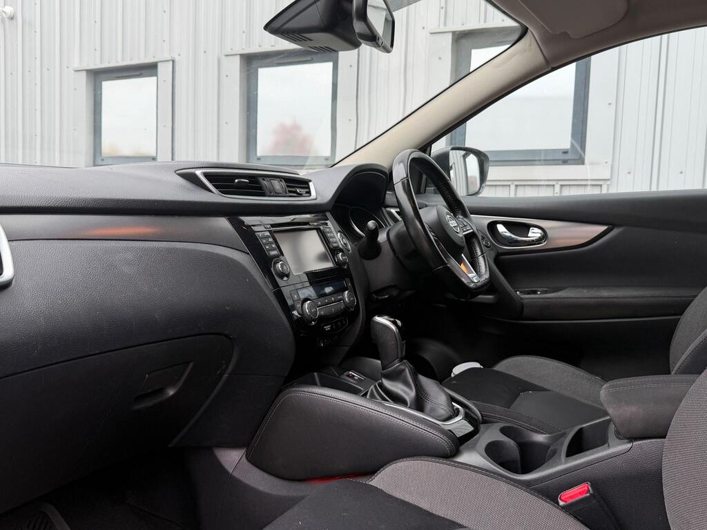 Nissan Qashqai 20