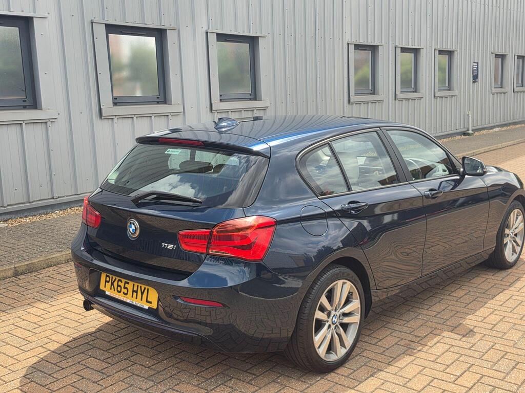 BMW 1 Series 16
