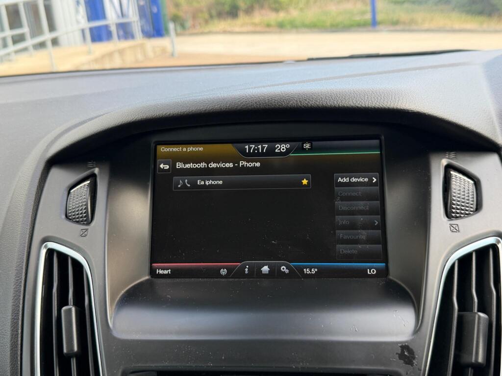 Ford Focus 47