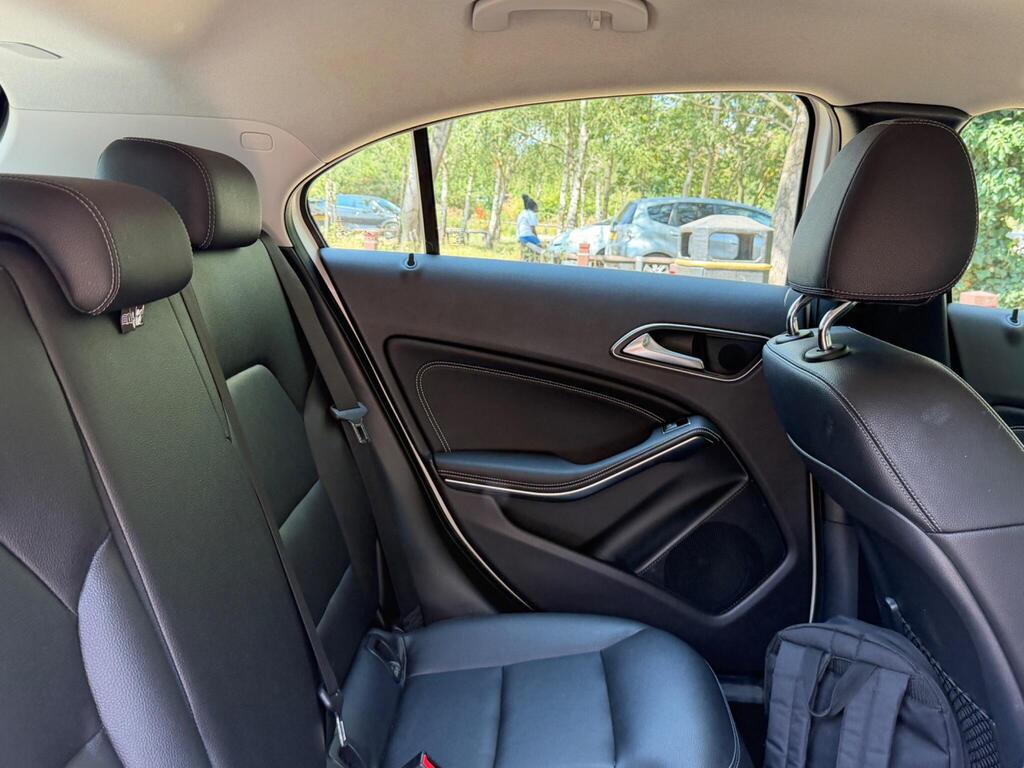 Mercedes-Benz A Class 19