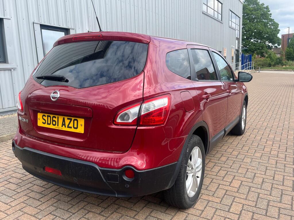 Nissan Qashqai+2 48