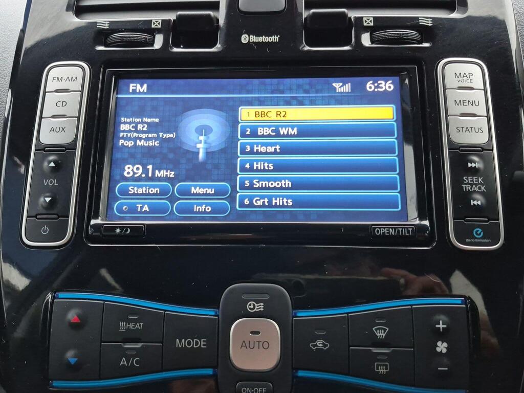 Nissan Leaf 42
