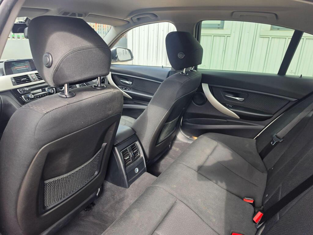 BMW 3 Series 27