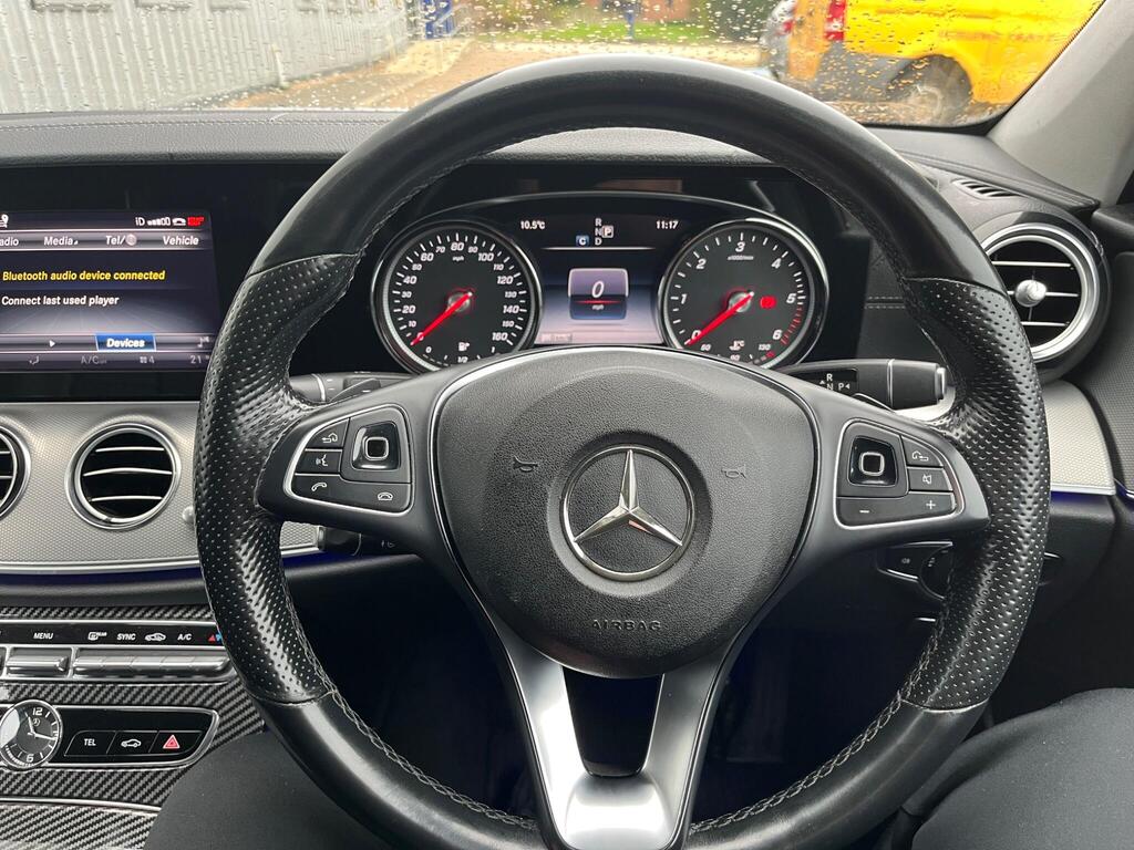 Mercedes-Benz E Class 72