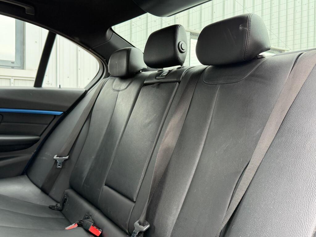 BMW 3 Series 28