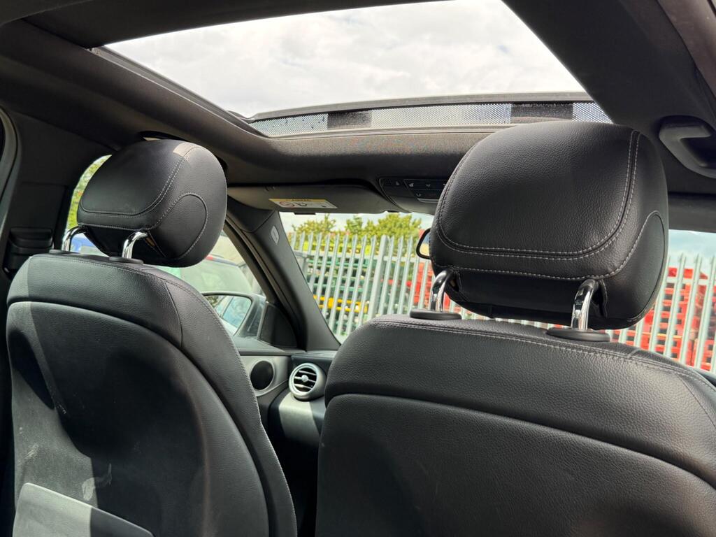 Mercedes-Benz C Class 64