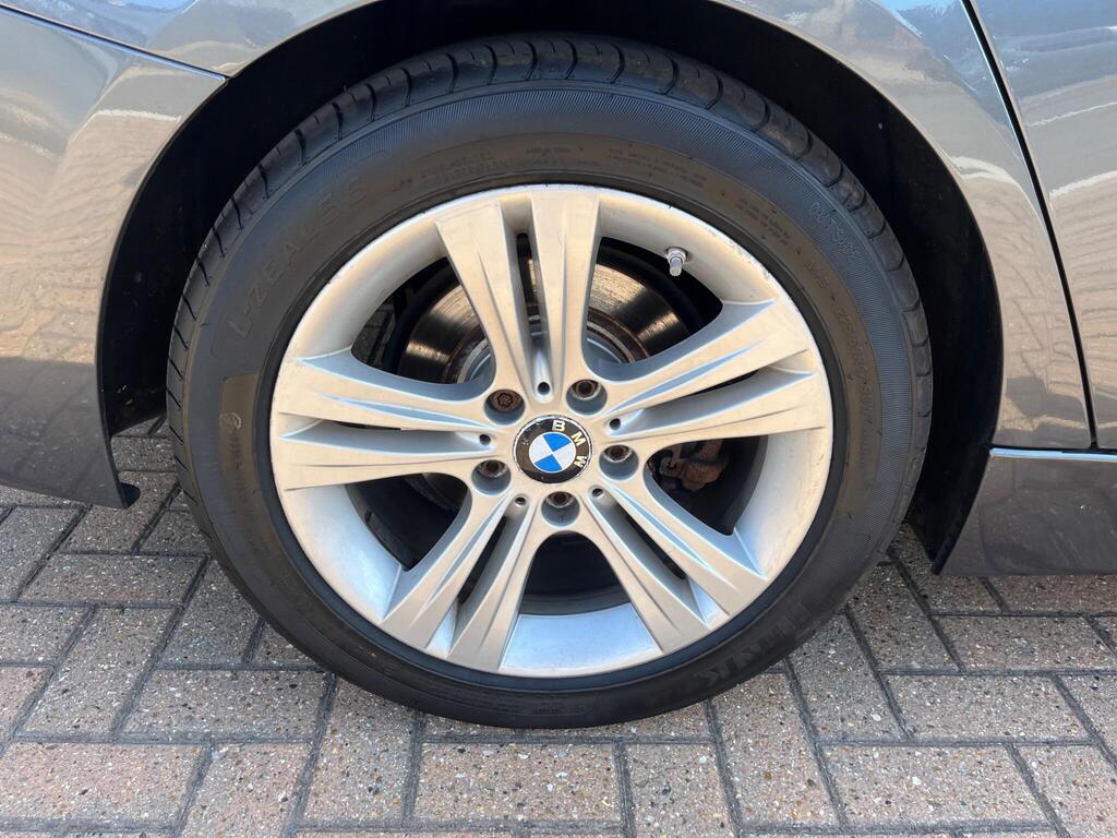 BMW 3 Series 43