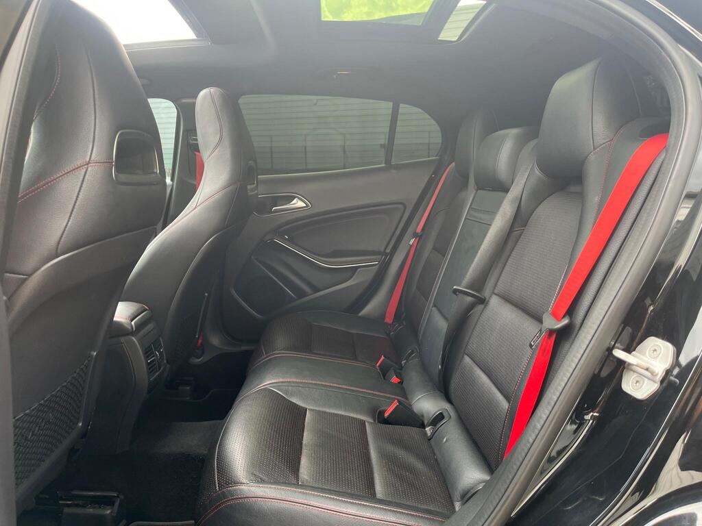 Mercedes-Benz GLA 36