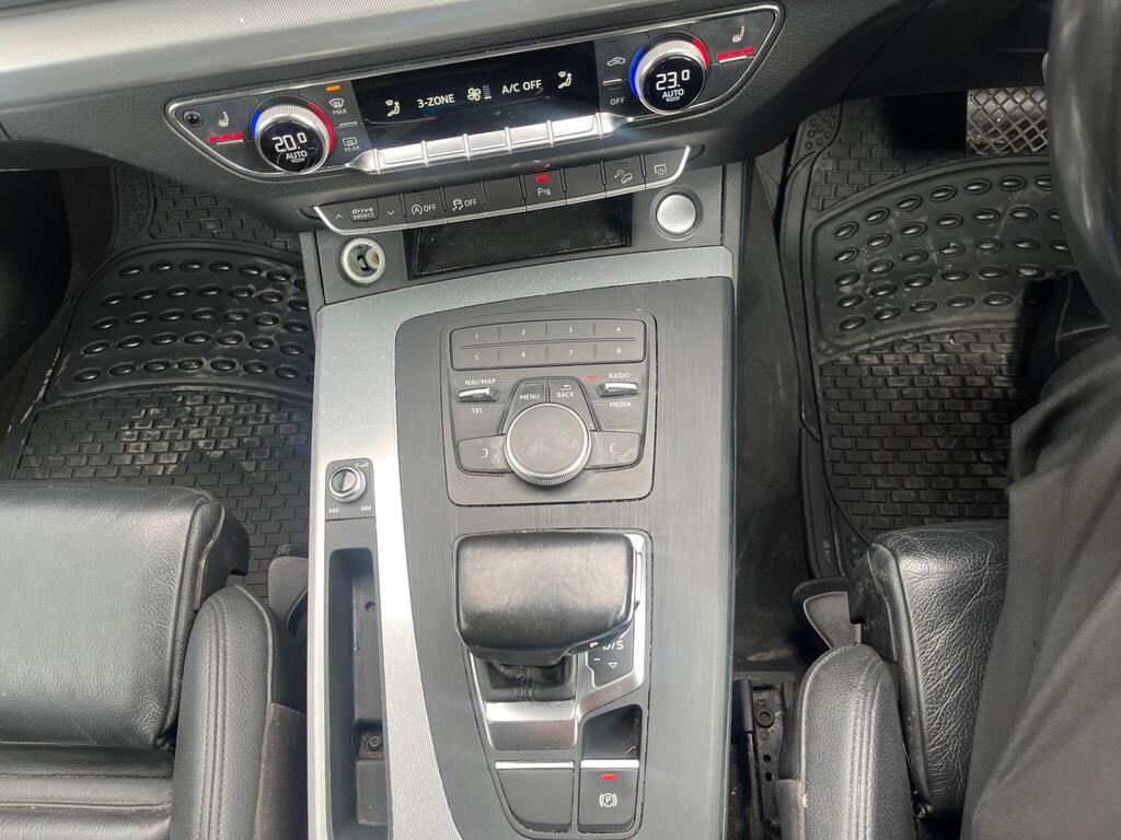 Audi Q5 19