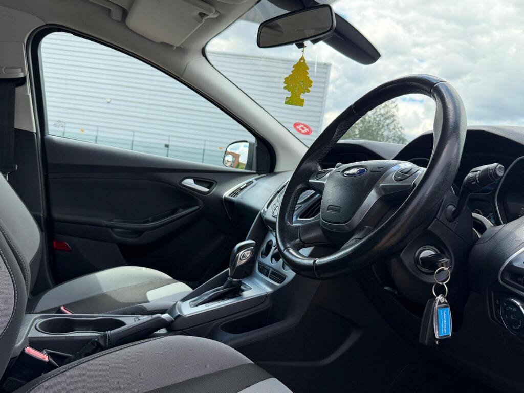 Ford Focus 54