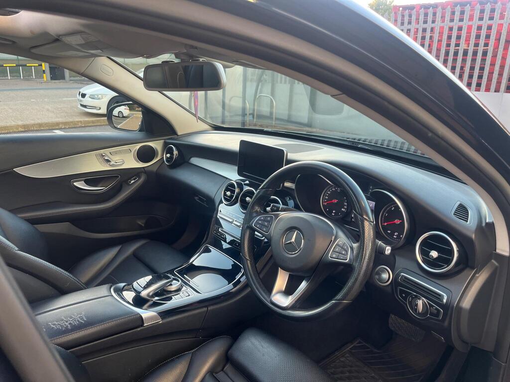 Mercedes-Benz C Class 22