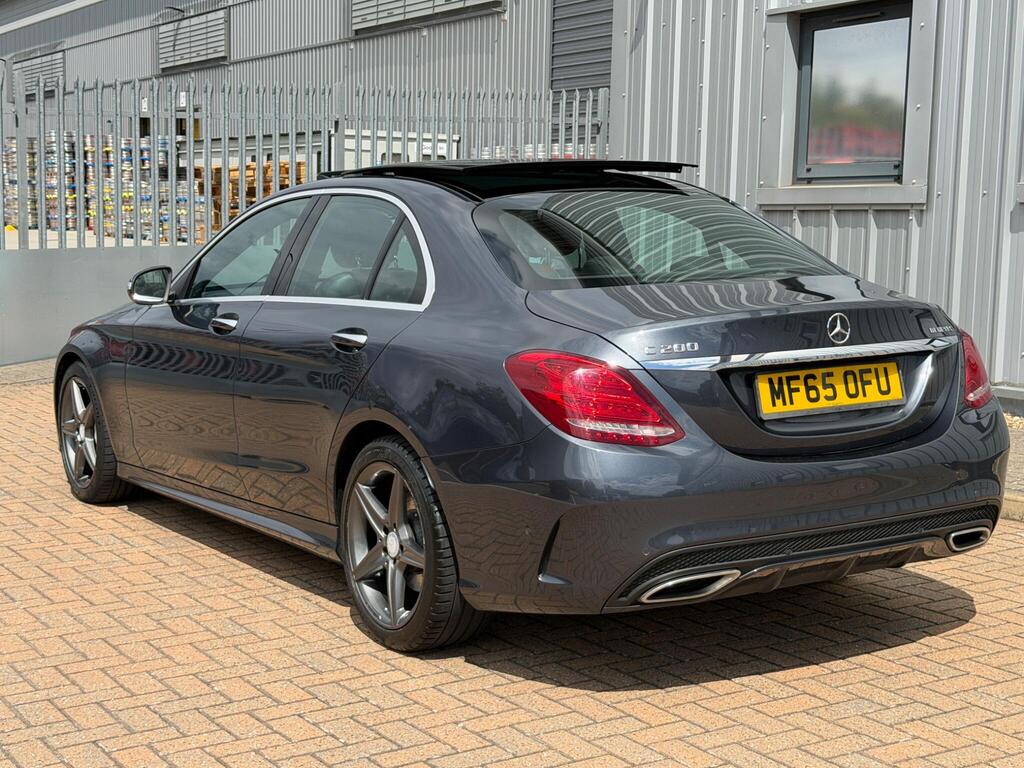 Mercedes-Benz C Class 4