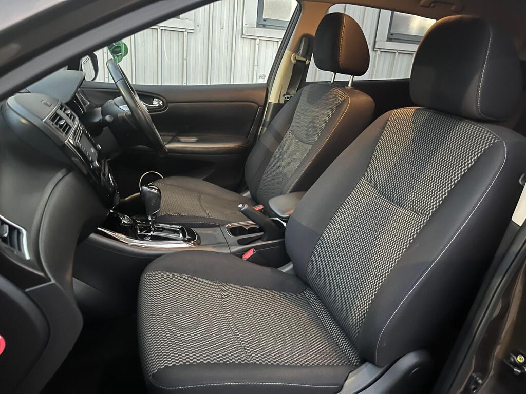 Nissan Pulsar 36