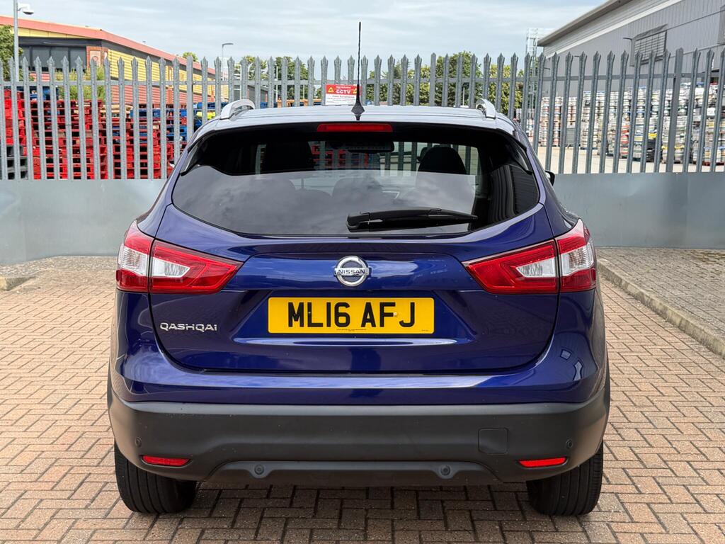 Nissan Qashqai 10
