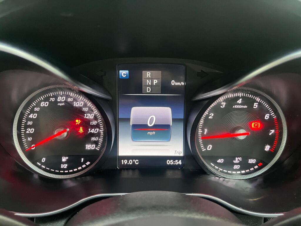 Mercedes-Benz C Class 42