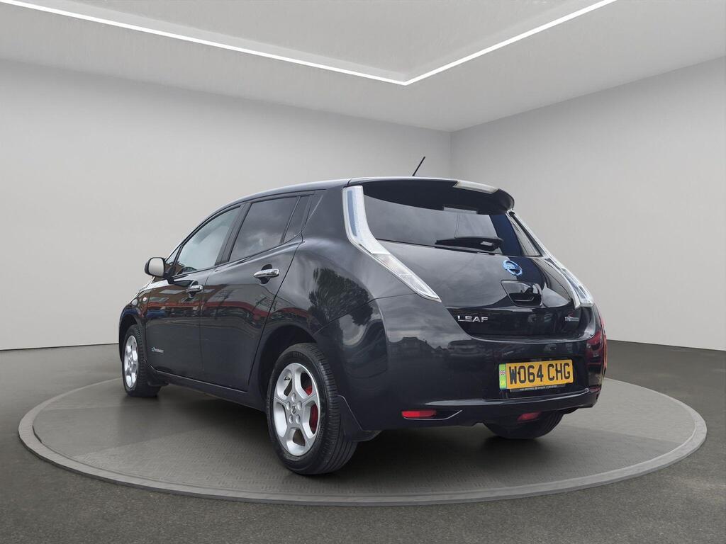 Nissan Leaf 5