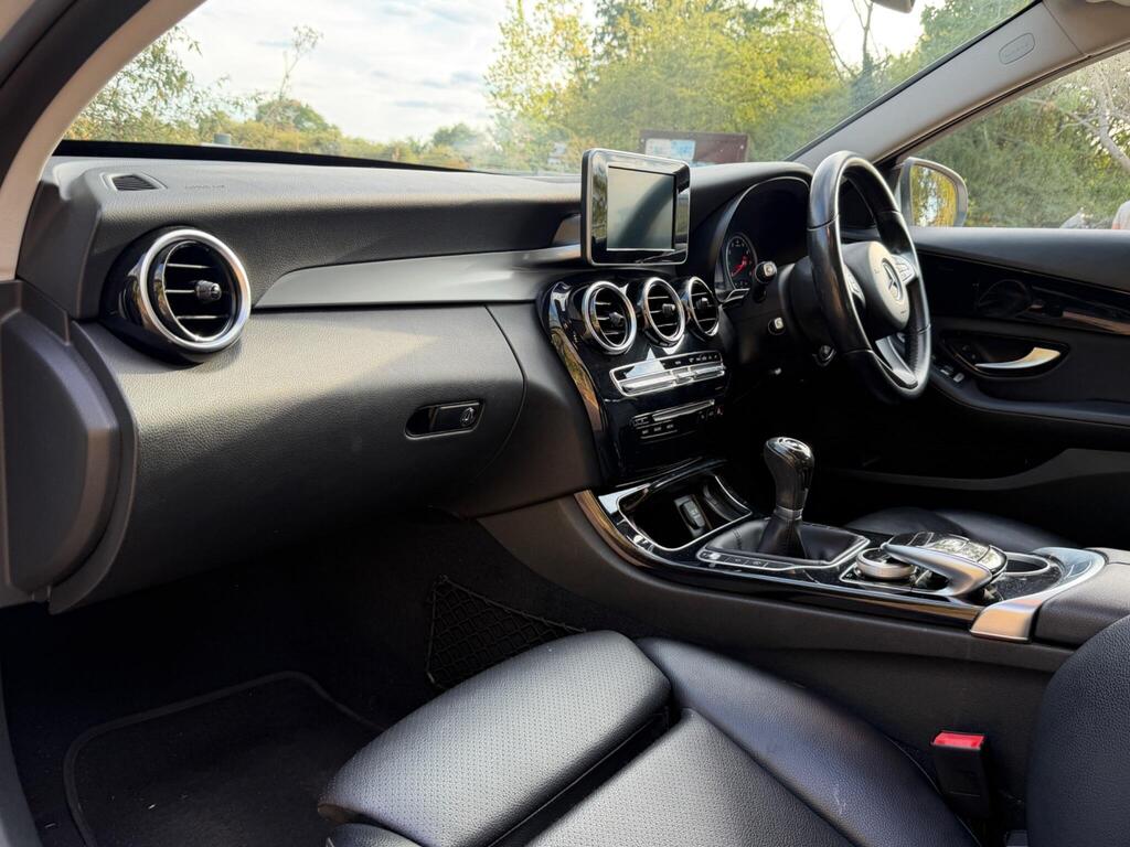 Mercedes-Benz C Class 12
