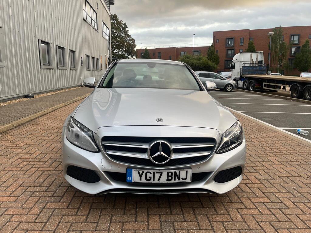 Mercedes-Benz C Class 3