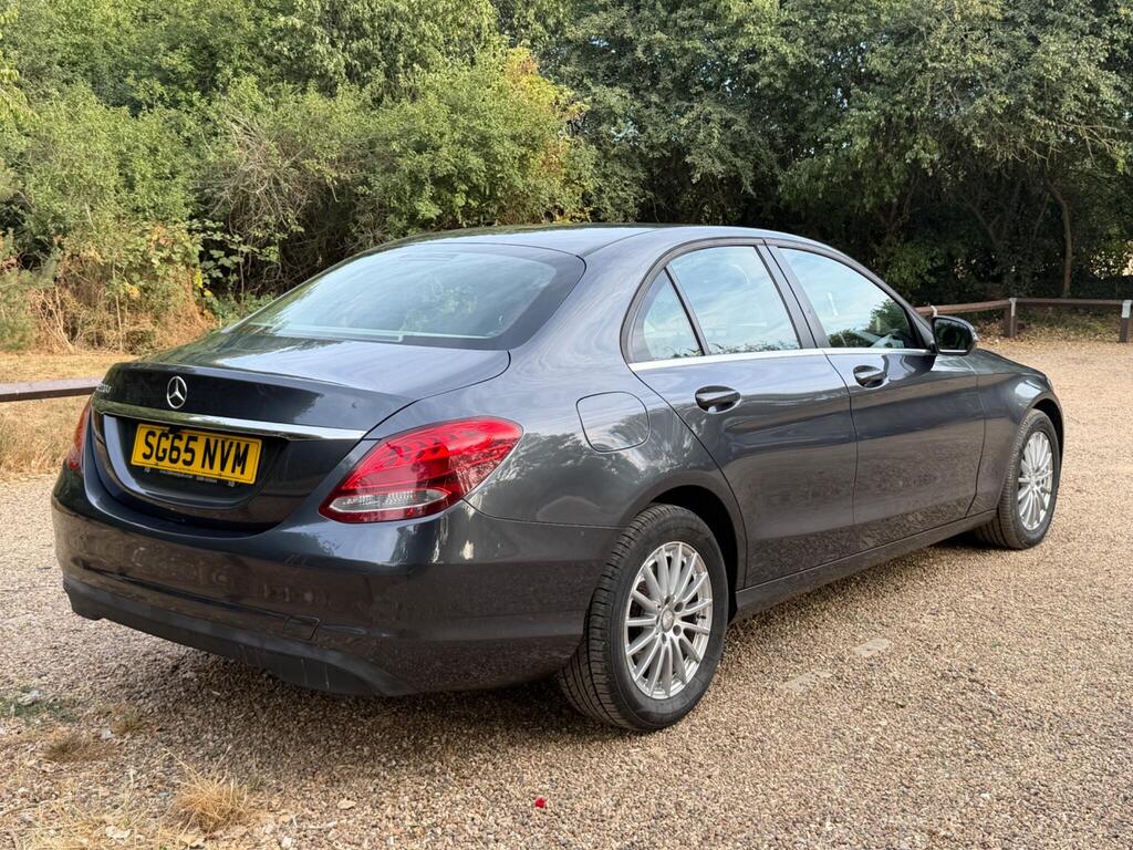 Mercedes-Benz C Class 13