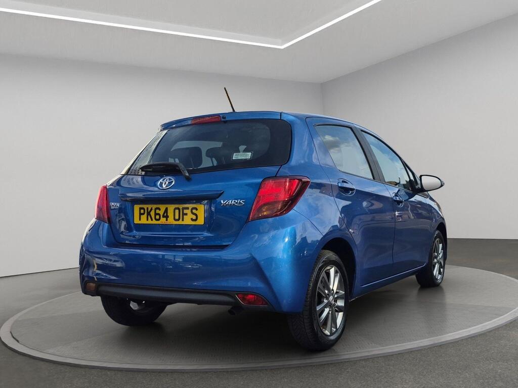 Toyota Yaris 7
