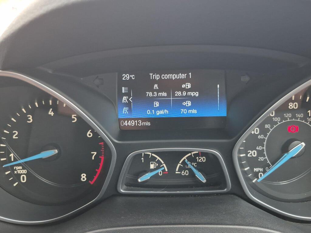 Ford C-Max 39